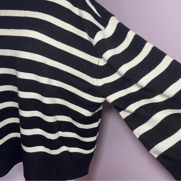 WeWoreWhat- Striped Turtle Neck Black & Ecru Size L / XL Oversize Winter Basic - Picture 7 of 11